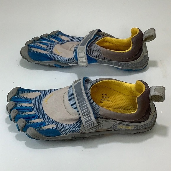 Vibram FiveFingers Trecksport running shoes easy on off Velcro closure size 7 - Picture 10 of 15